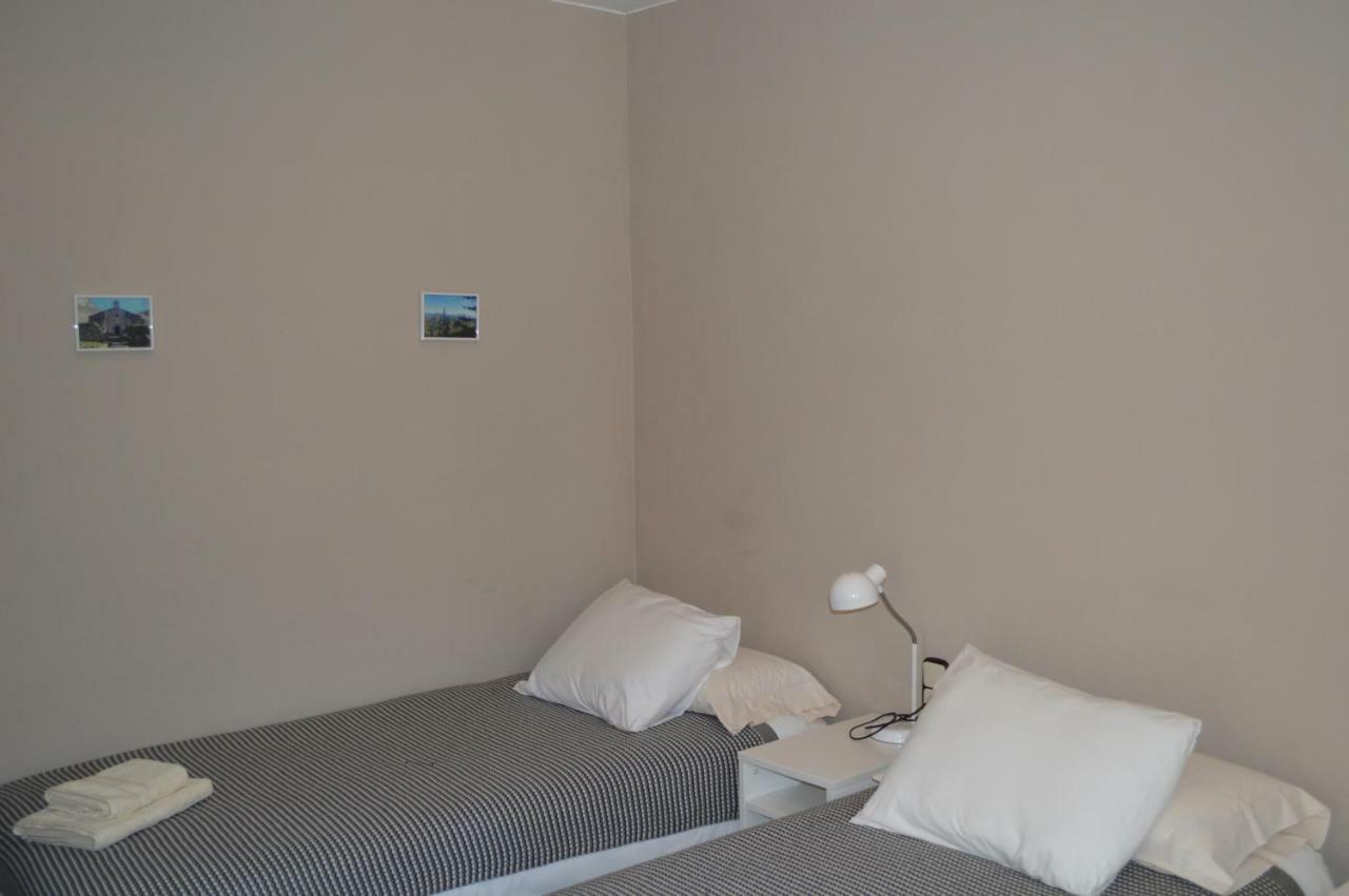 Fonda Ca La Paula Hotel Castellfollit de la Roca Luaran gambar